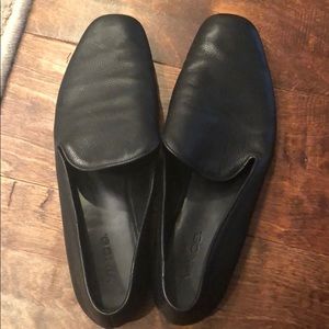 Vince black leather loafers